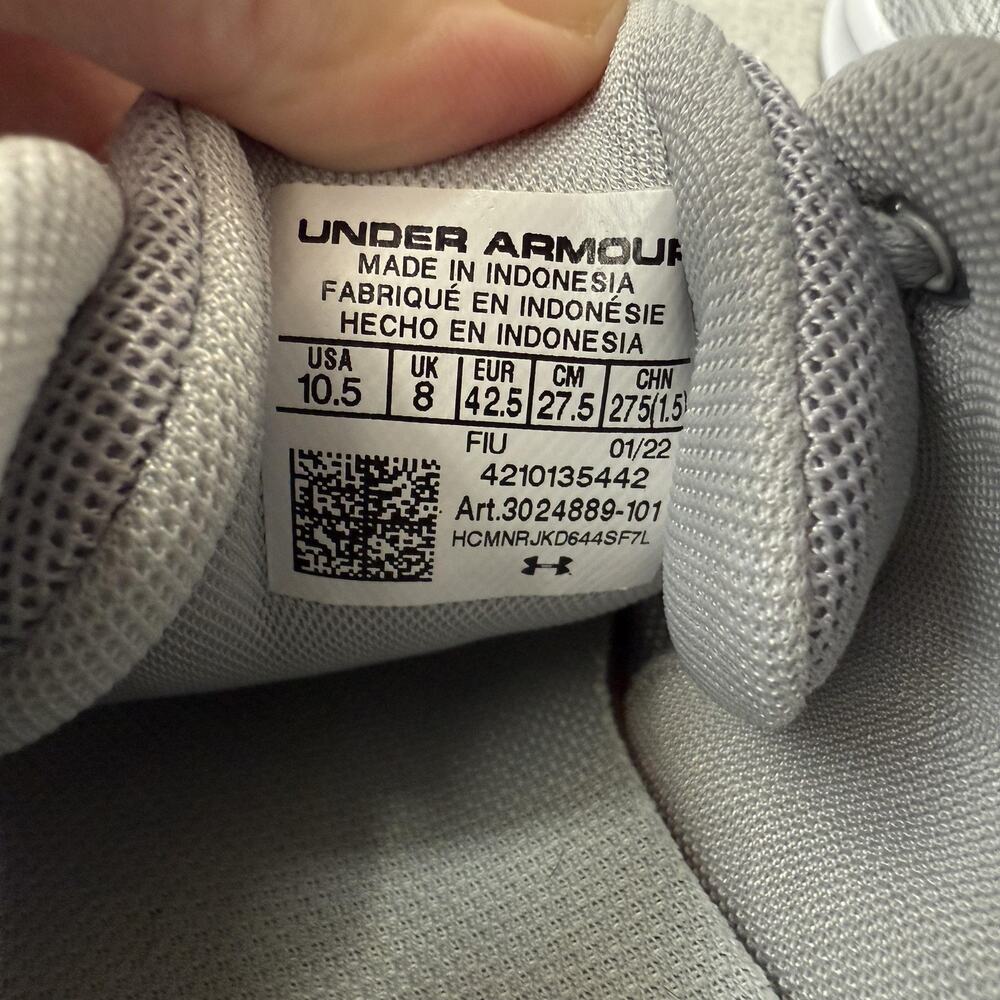 Under Armour Charged Shoes Womens Size 10.5 Gray Mesh Running Gym 3024889-101 - Picture 7 of 12